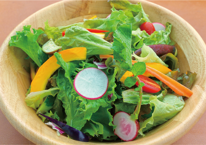 Mixed green salad